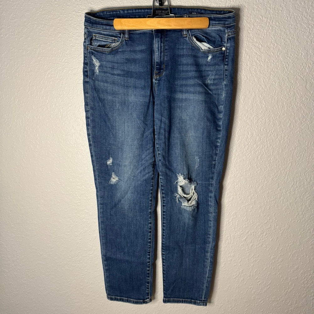 Judy Blue Jeans Appetite For Destruction Mid Rise Slim Fit Size 15/32 Ankle